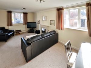Lounge- click for photo gallery